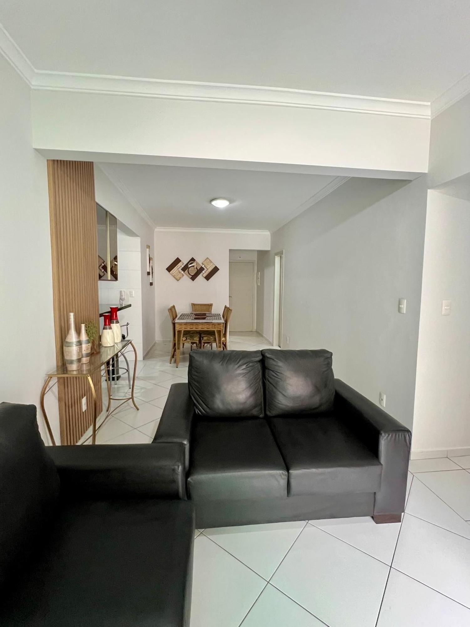 Apartment Village *